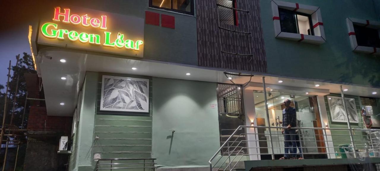 Green Leaf Hotel Ujjain Buitenkant foto